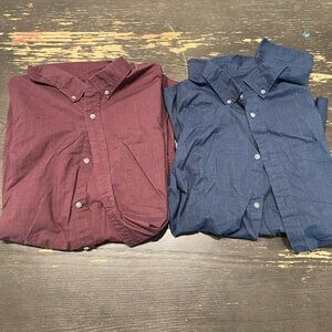 2 Men’s Button Downs